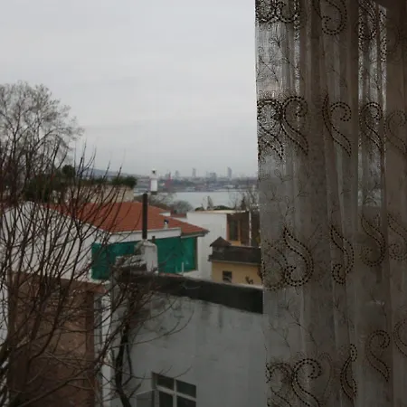 Szálloda Peninsula