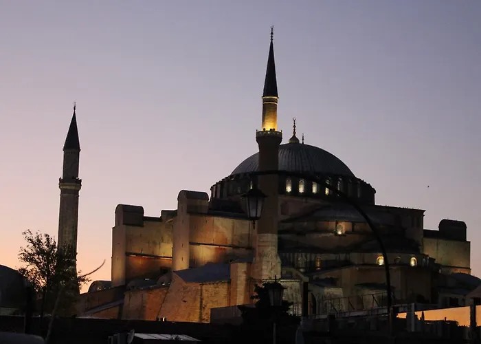 Отель Peninsula