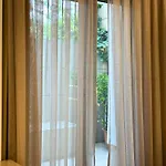 Peninsula Hotel 3*