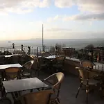 Peninsula 3*