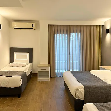 Peninsula Ξενοδοχείο 3*