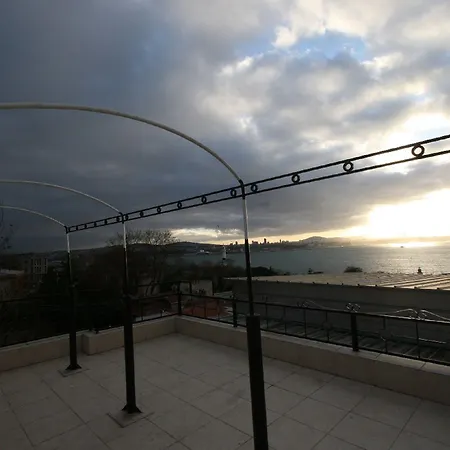 Peninsula 3* Istanbul