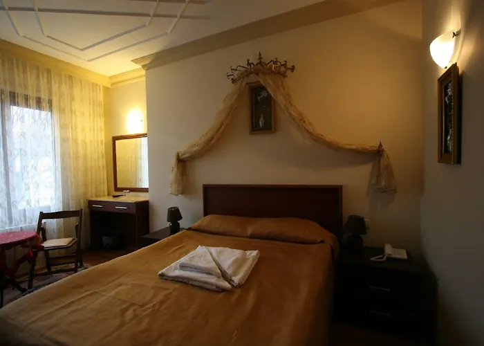 Peninsula 3* Istanbul