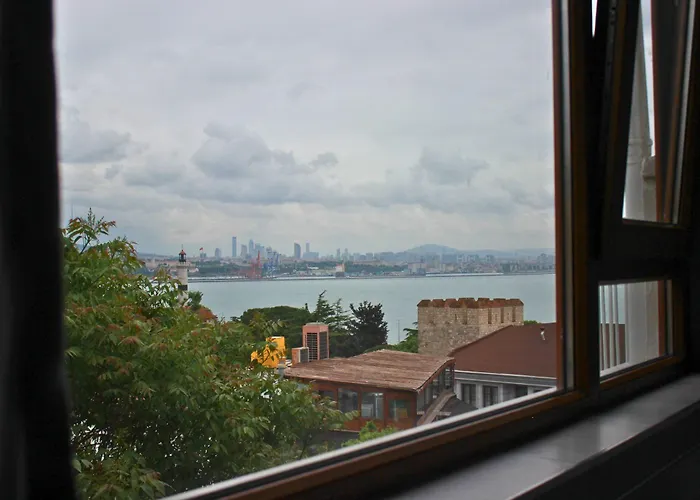 Peninsula Hotel Istanbul