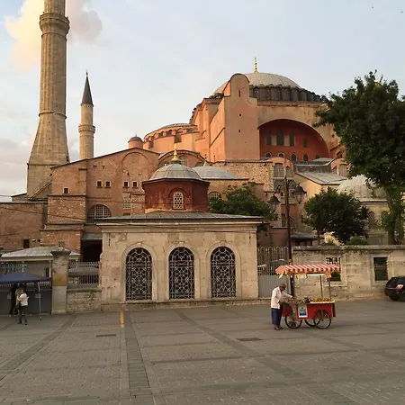 Peninsula 3* Istanboel